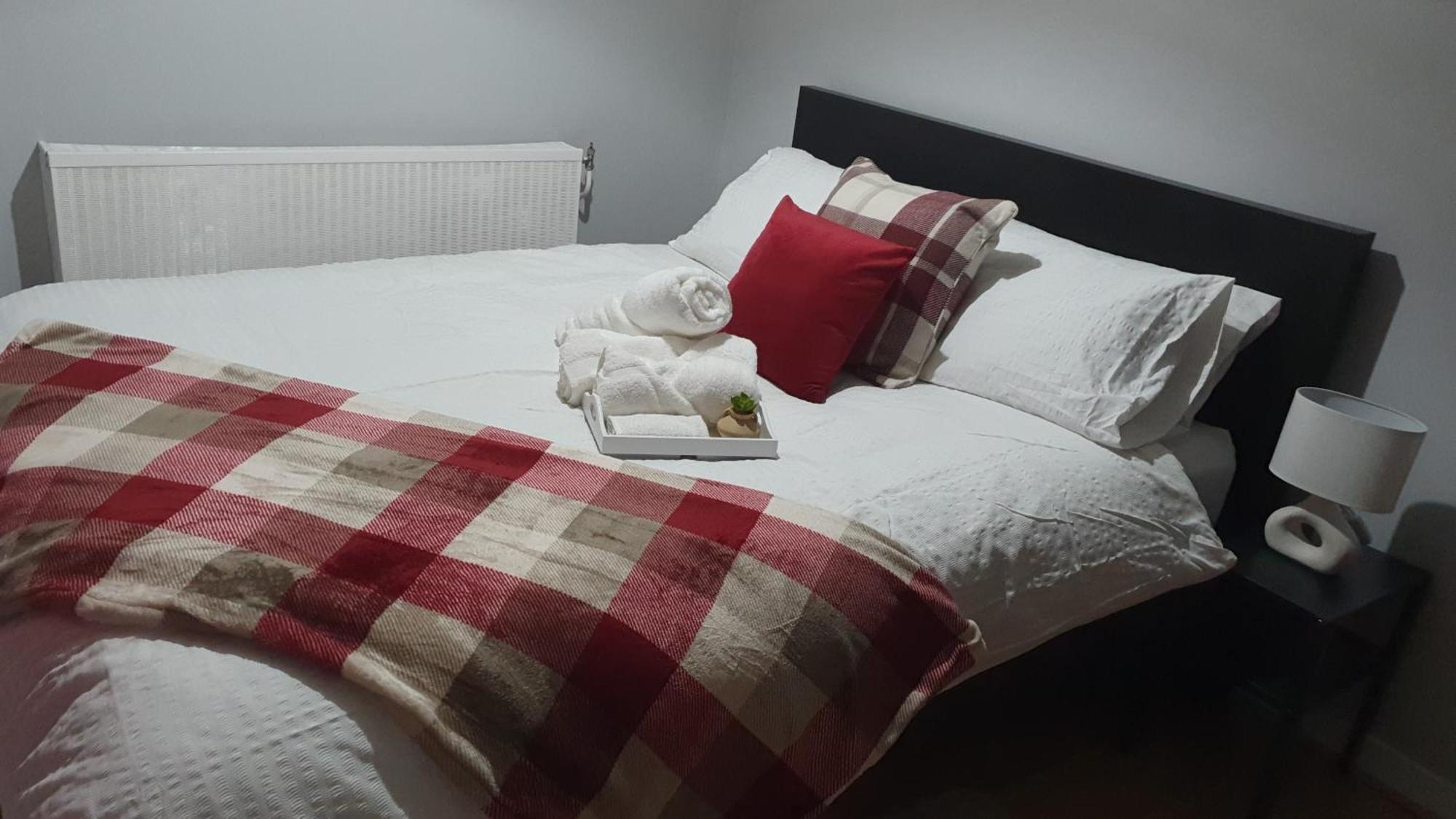 Yolo House Hotel Лондон Екстериор снимка